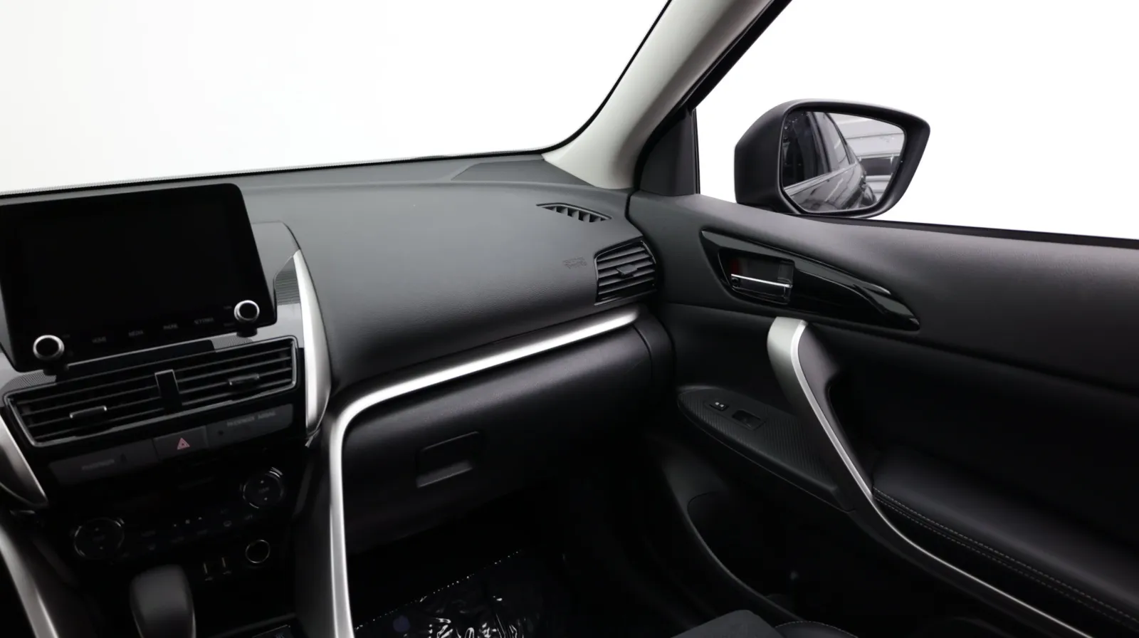 Mitsubishi Eclipse Cross photo 33