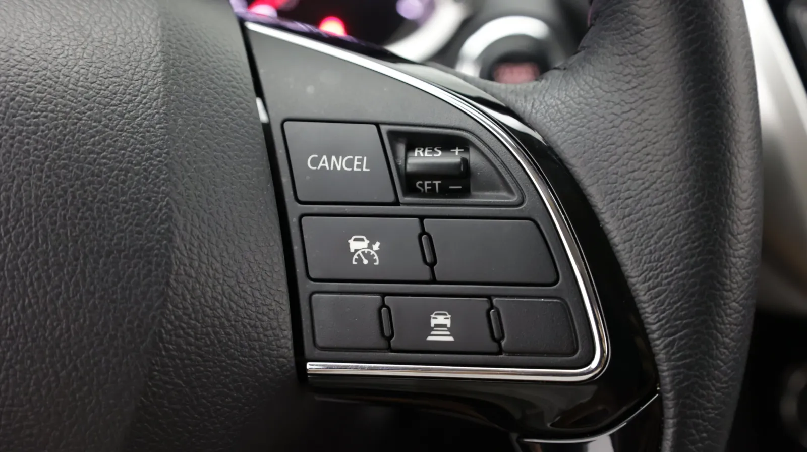 Mitsubishi Eclipse Cross photo 26