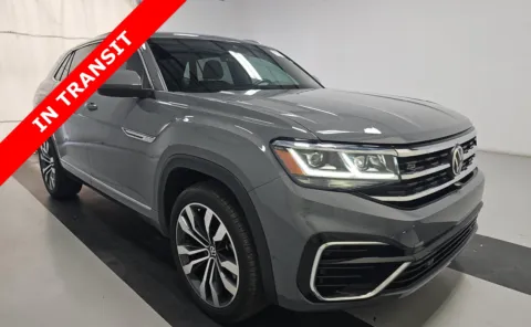 More photos of 2023 Volkswagen Atlas Cross Sport 3.6L V6 SEL Premium R-Line at Auto Boutique Florida, FL