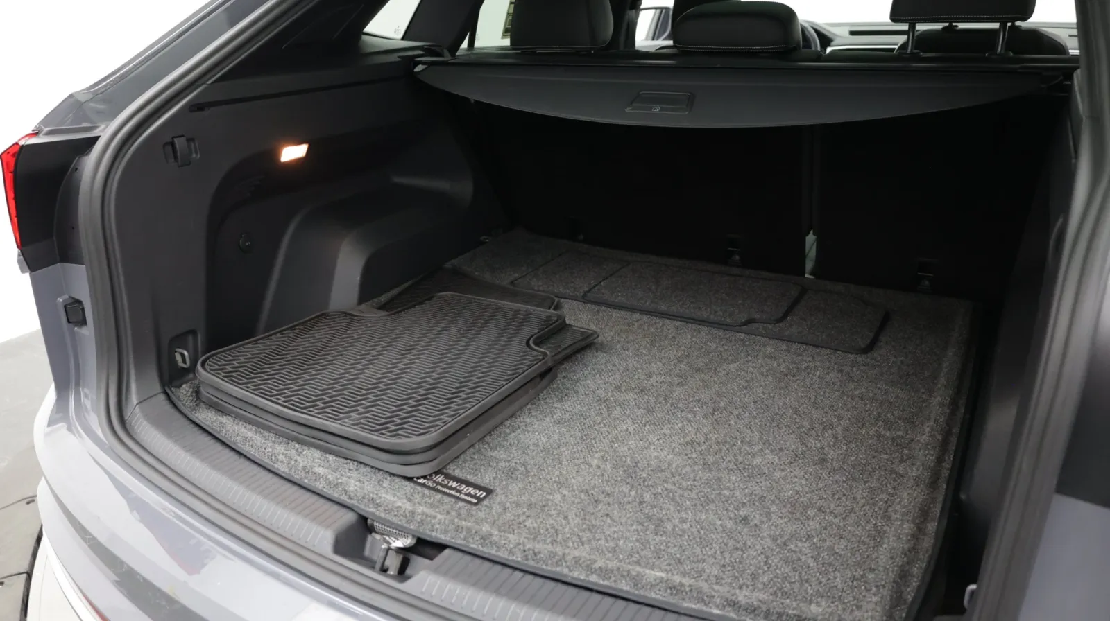Volkswagen Atlas Cross Sport photo 37