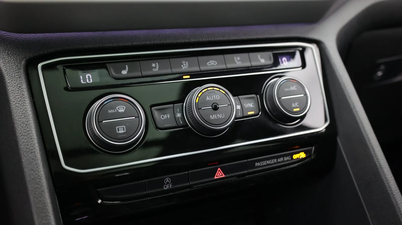 Volkswagen Atlas Cross Sport photo 22