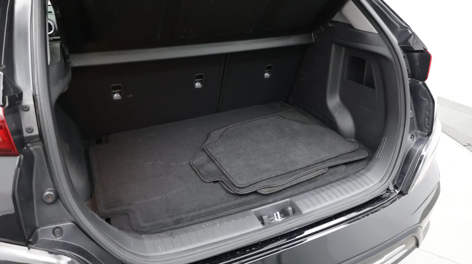 Hyundai Kona photo 33