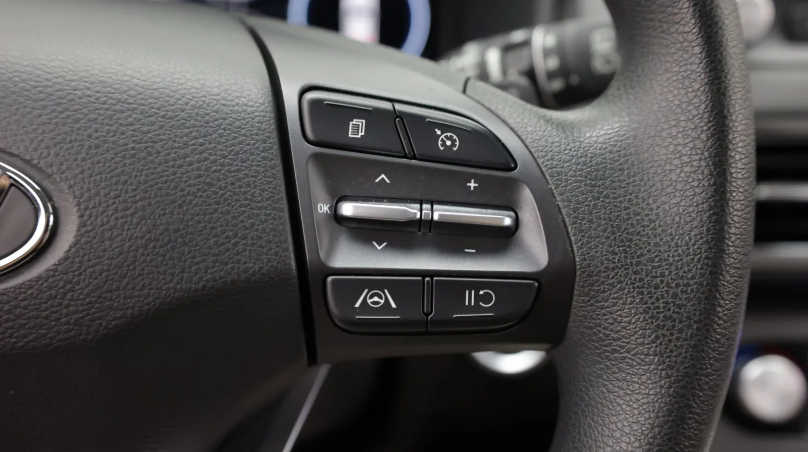 Hyundai Kona photo 26