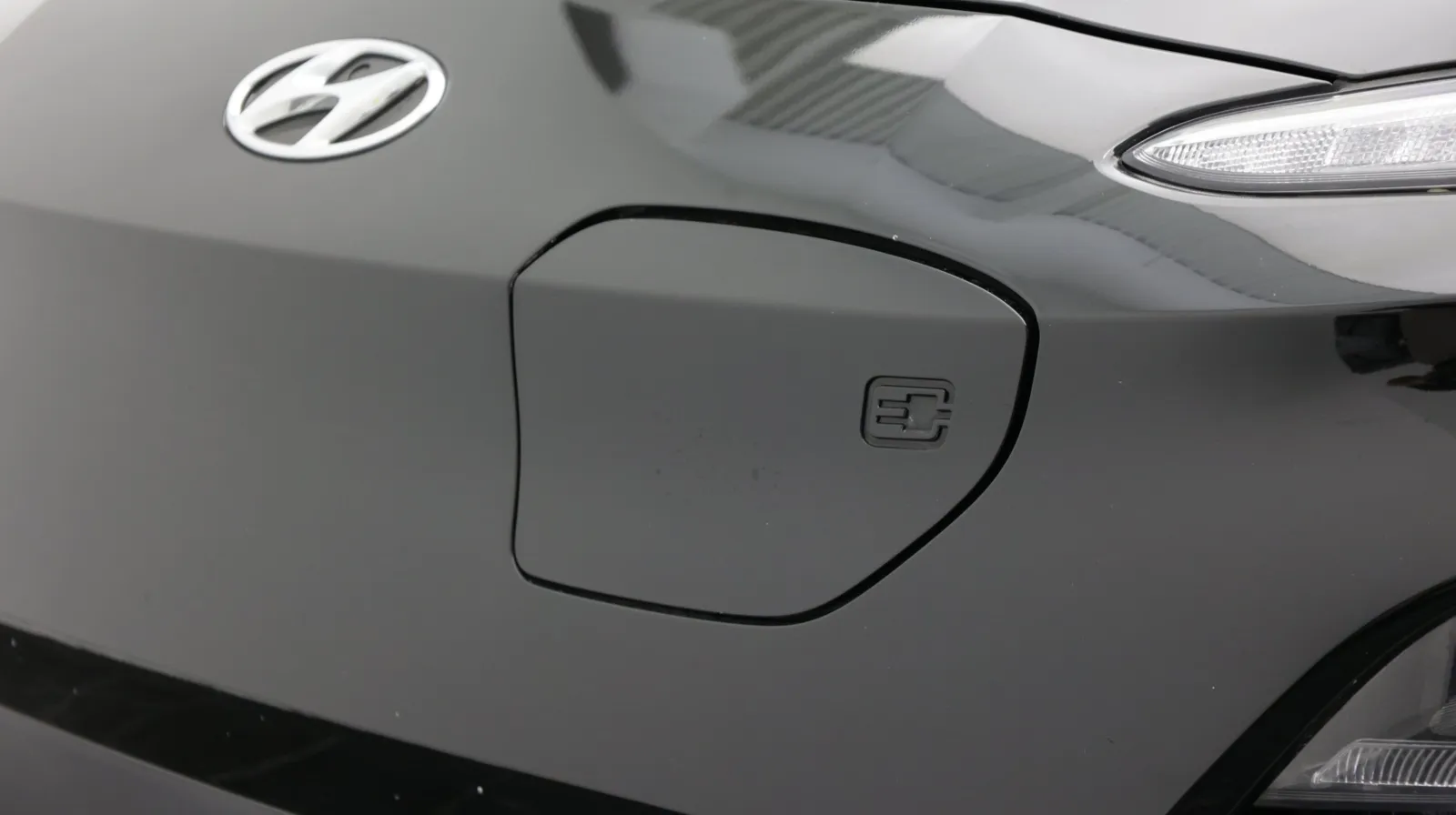 Hyundai Kona photo 8