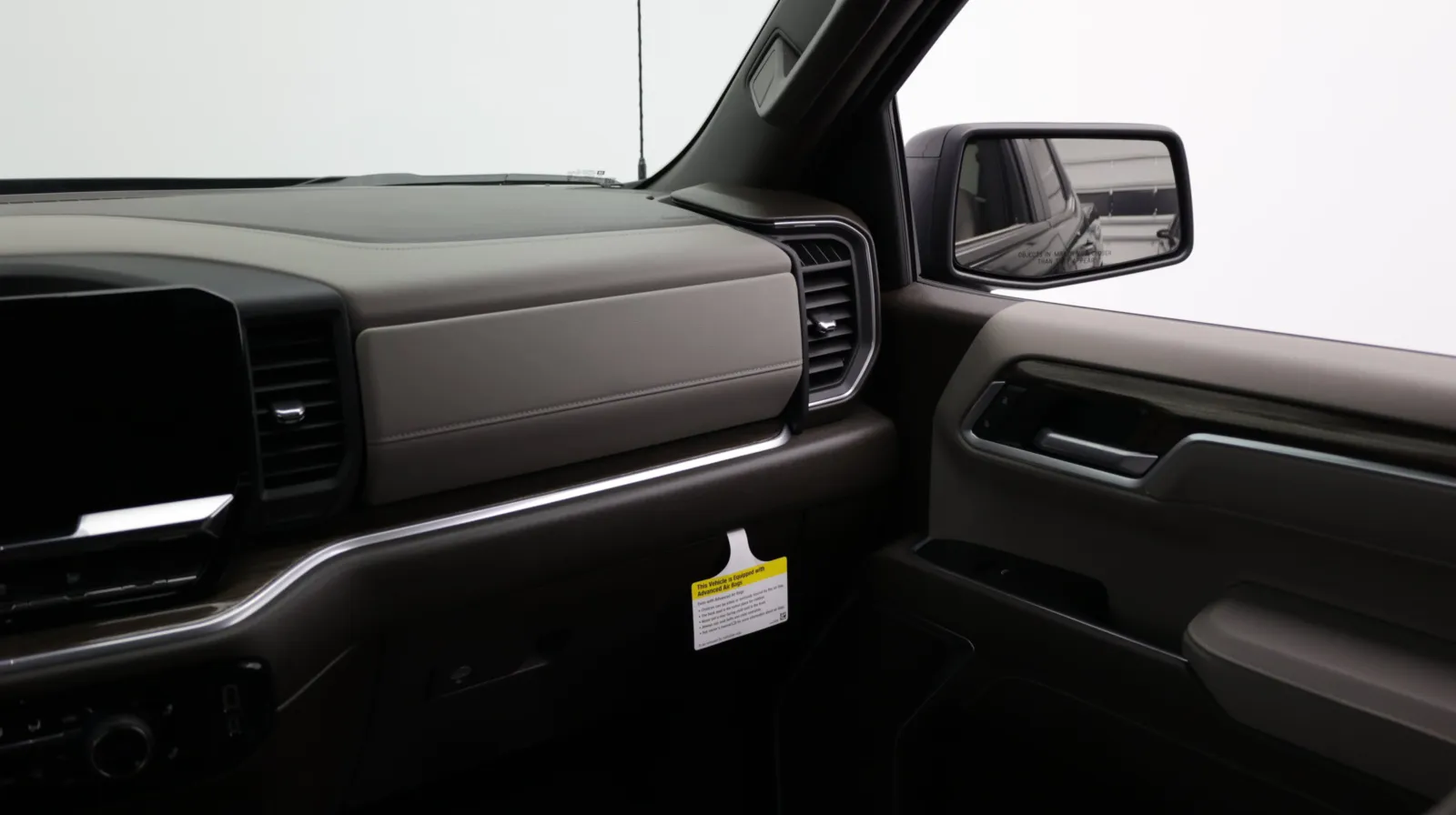 Chevrolet Silverado photo 30