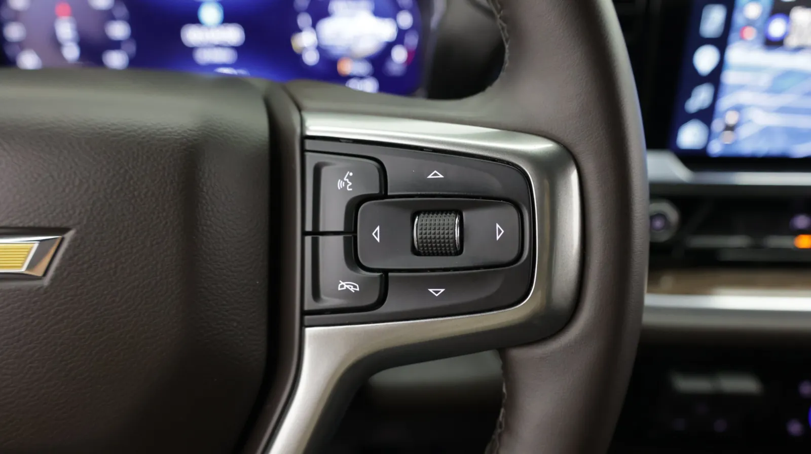 Chevrolet Silverado photo 21