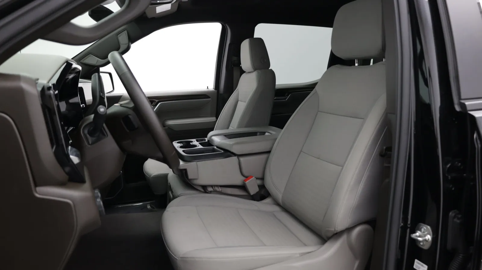 Chevrolet Silverado photo 15