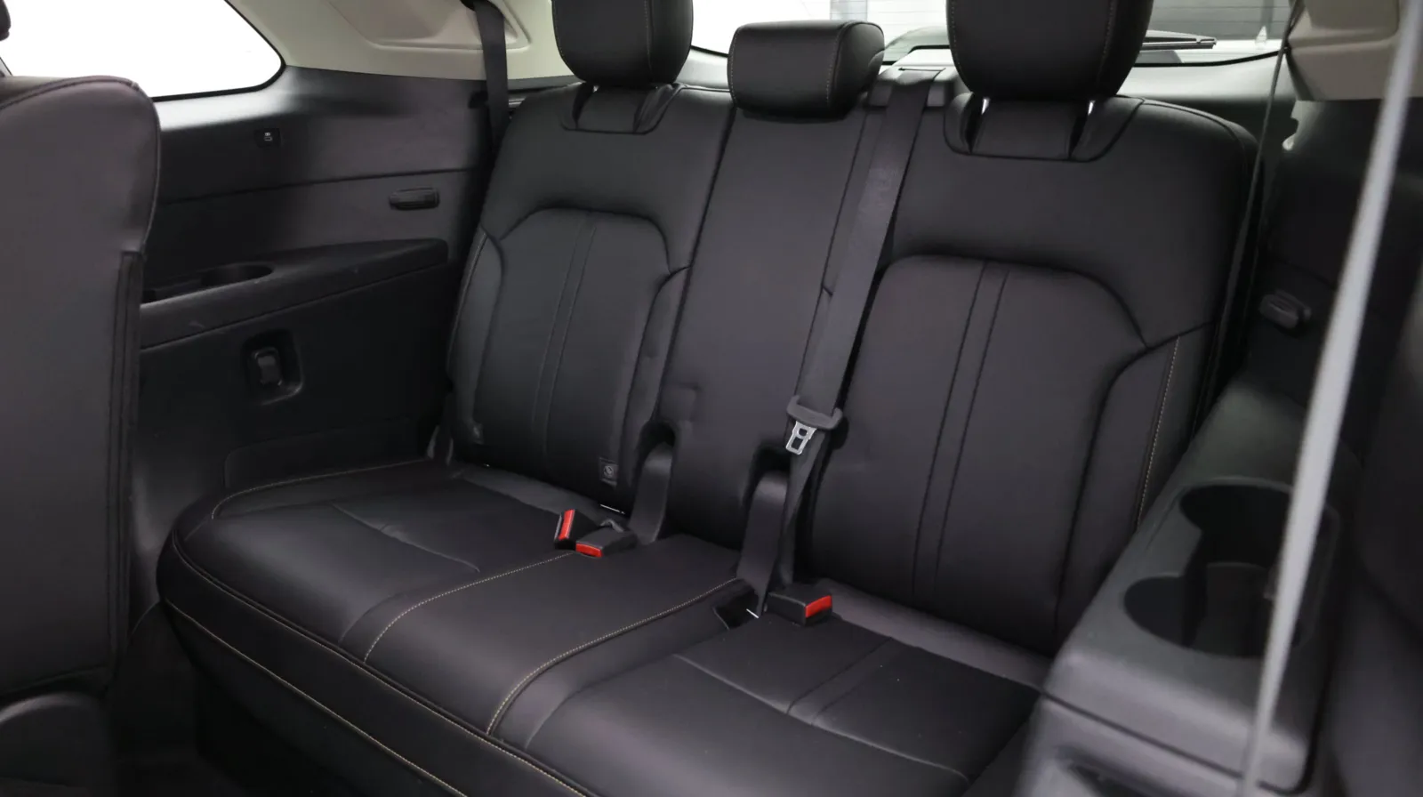 Mazda CX-90 photo 30