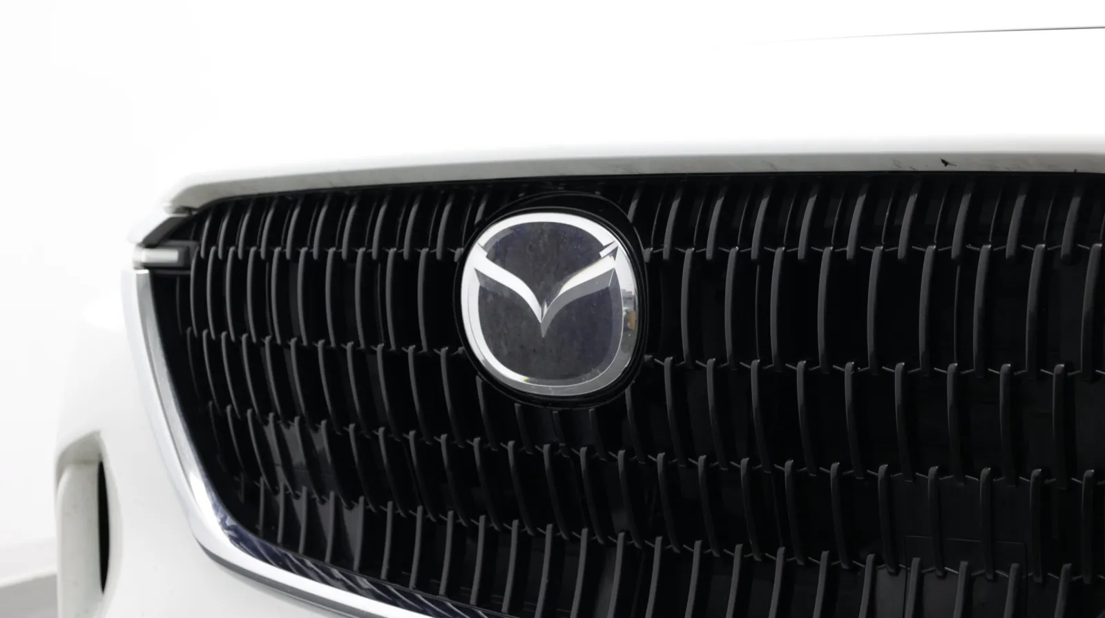 Mazda CX-90 photo 8