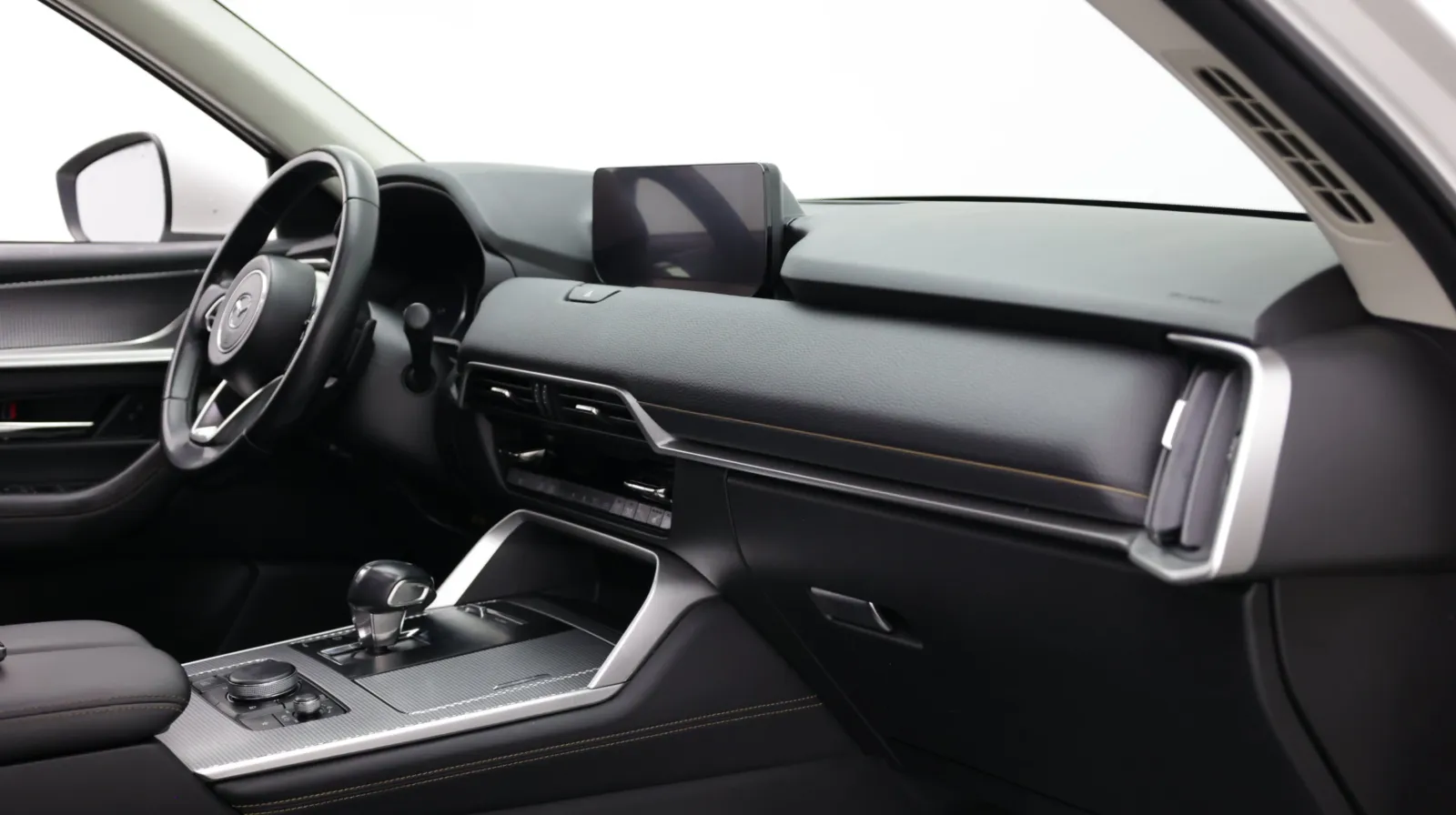 Mazda CX-90 photo 38