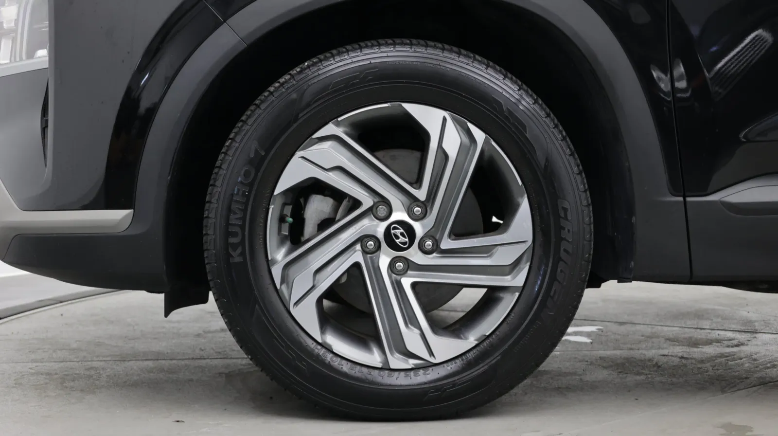 Hyundai Santa Fe photo 8