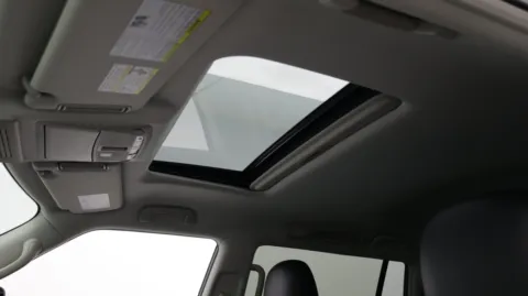 More photos of 2021 INFINITI QX80 LUXE at Auto Boutique Florida, FL