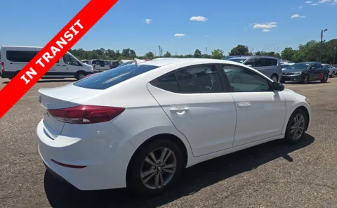 More photos of 2017 Hyundai Elantra SE at Auto Boutique Florida, FL