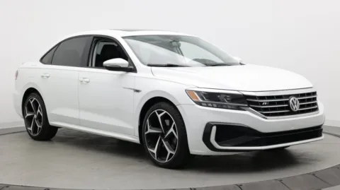 Another view of 2020 Volkswagen Passat 2.0T R-Line for sale in Jacksonville, FL at Auto Boutique Florida
