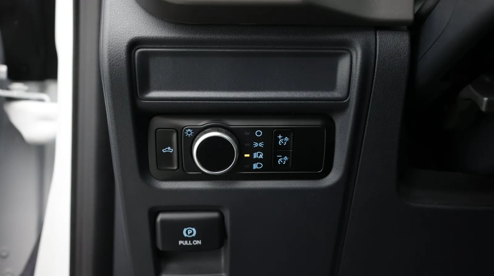 Ford F-150 photo 17