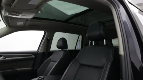 More photos of 2022 Volkswagen Atlas 3.6L V6 SE w/Technology at Auto Boutique Florida, FL