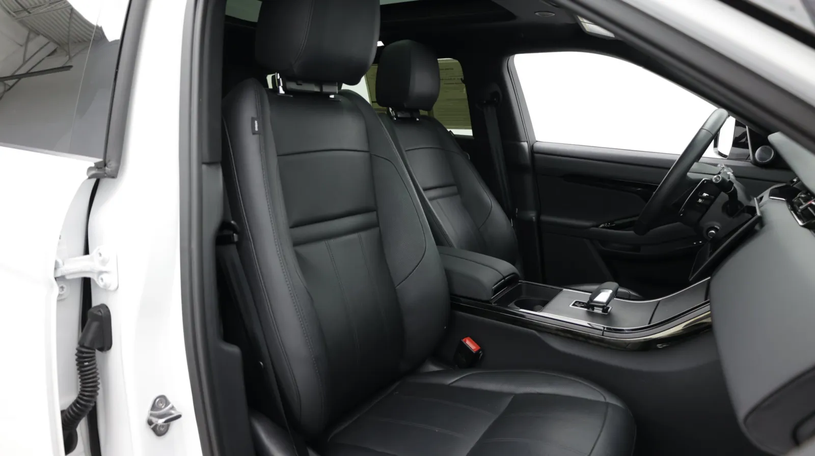 Land Rover Range Rover Evoque photo 42