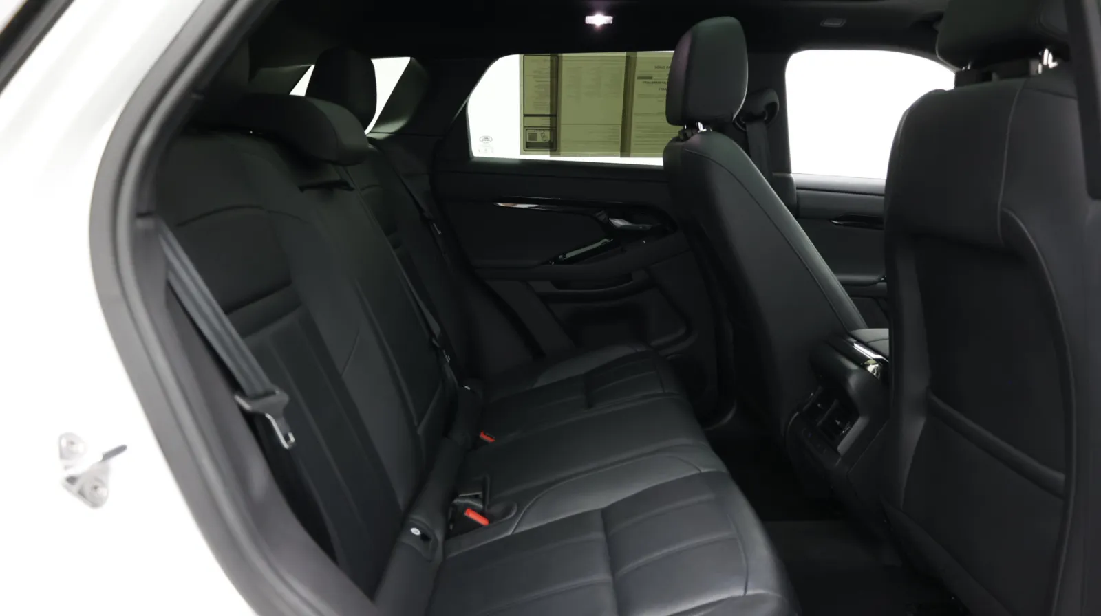 Land Rover Range Rover Evoque photo 37
