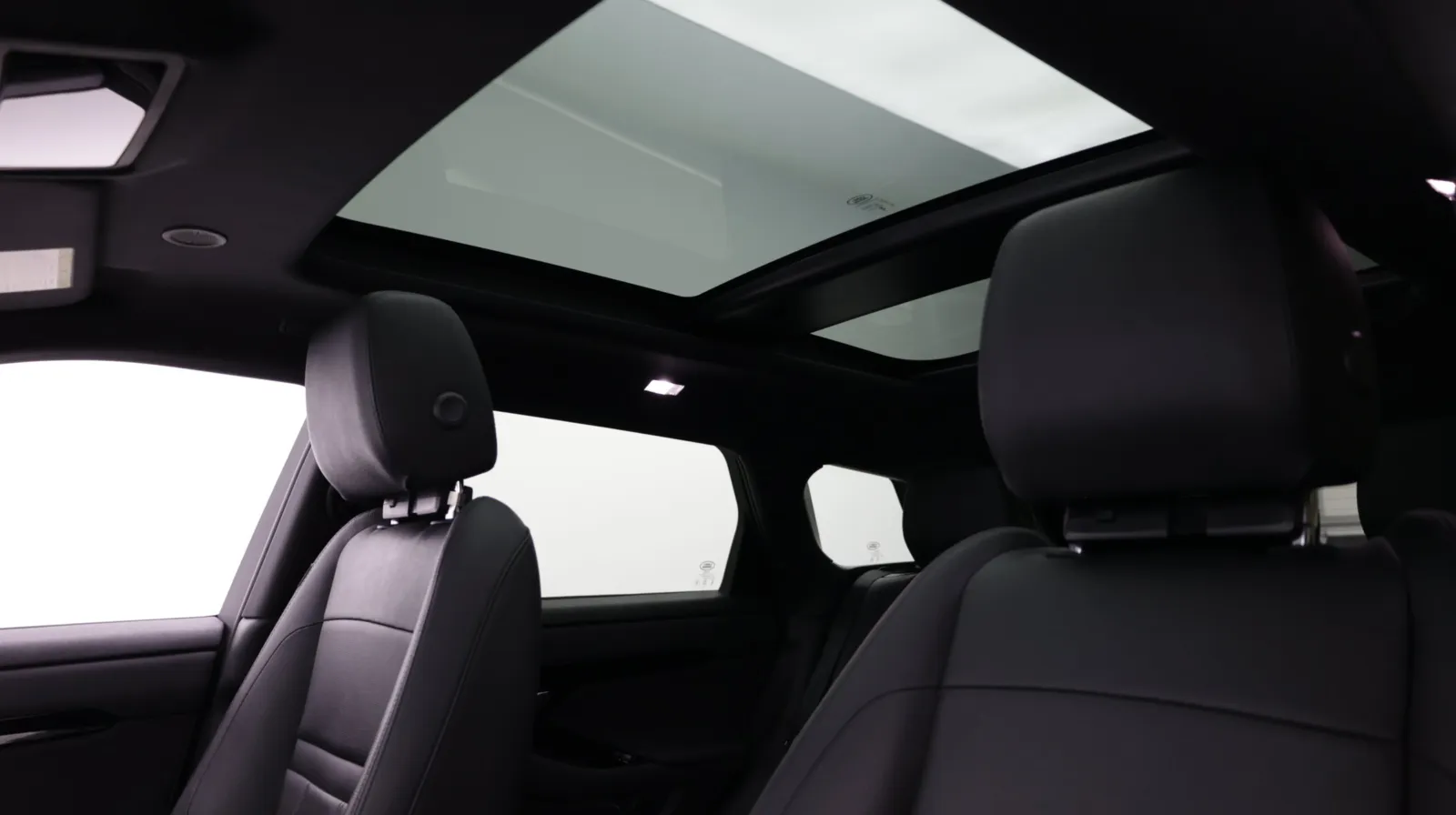 Land Rover Range Rover Evoque photo 5