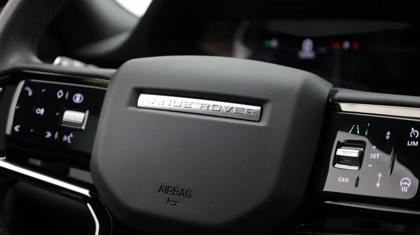 Land Rover Range Rover Evoque photo 26