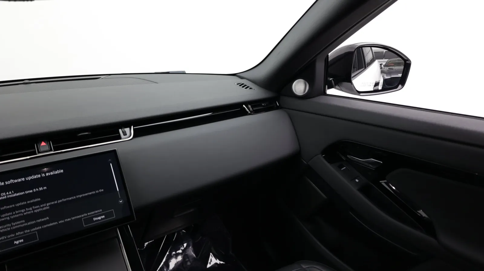 Land Rover Range Rover Evoque photo 33