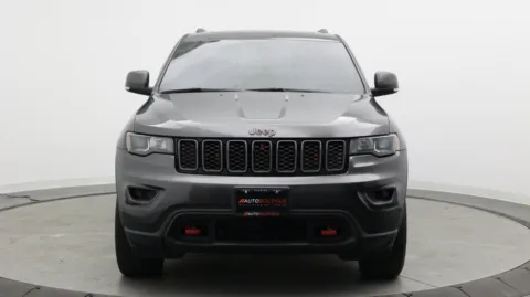 Photos of 2020 Jeep Grand Cherokee Trailhawk for sale in Jacksonville, FL at Auto Boutique Florida