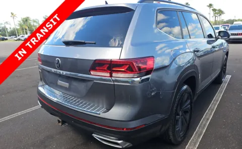 More photos of 2021 Volkswagen Atlas 3.6L V6 SE w/Technology at Auto Boutique Florida, FL