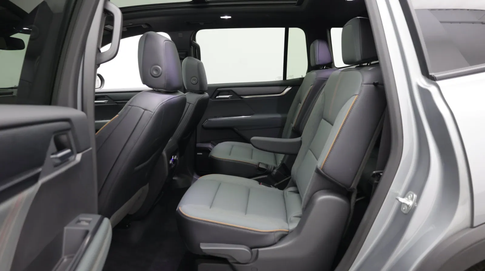 GMC Acadia photo 31