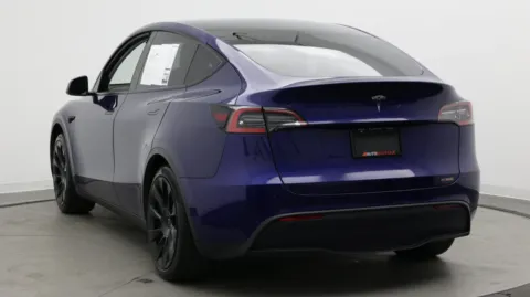 More photos of 2021 Tesla Model Y Standard Range at Auto Boutique Florida, FL