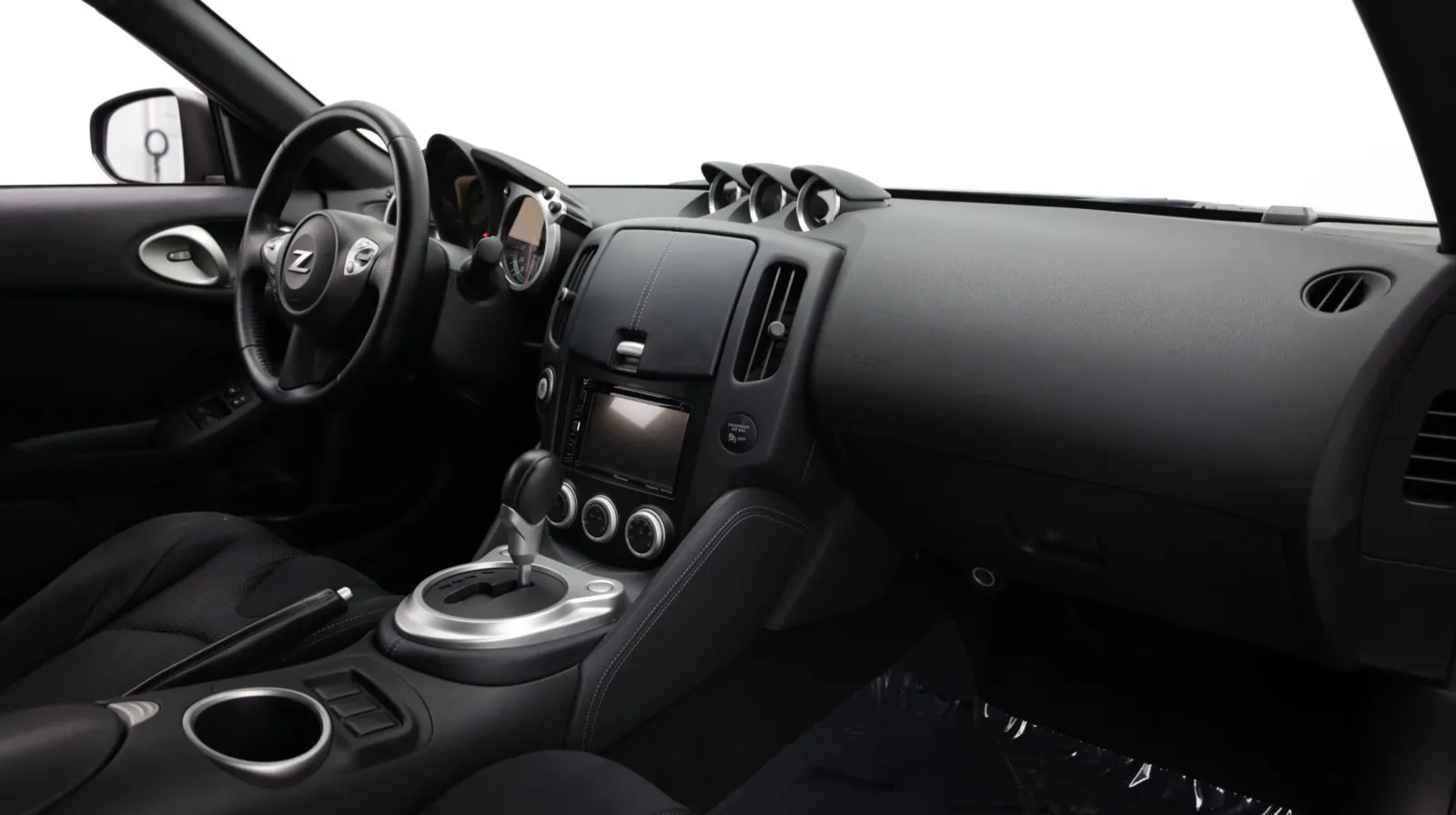 Nissan 370Z photo 33