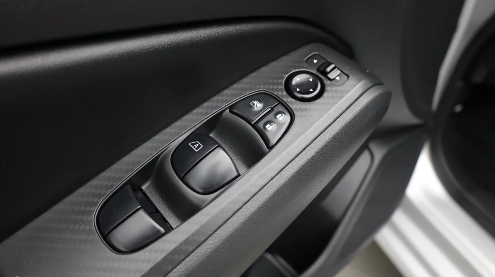 Nissan Altima photo 13