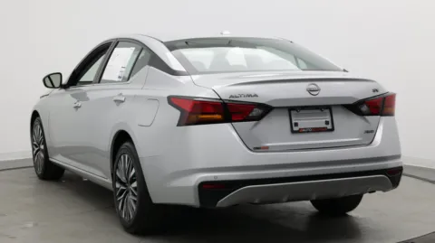 More photos of 2024 Nissan Altima 2.5 SV at Auto Boutique Florida, FL