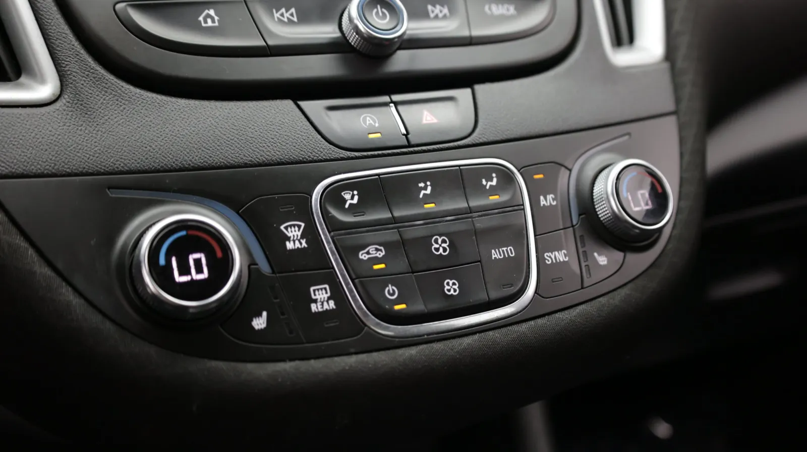 Chevrolet Malibu photo 18