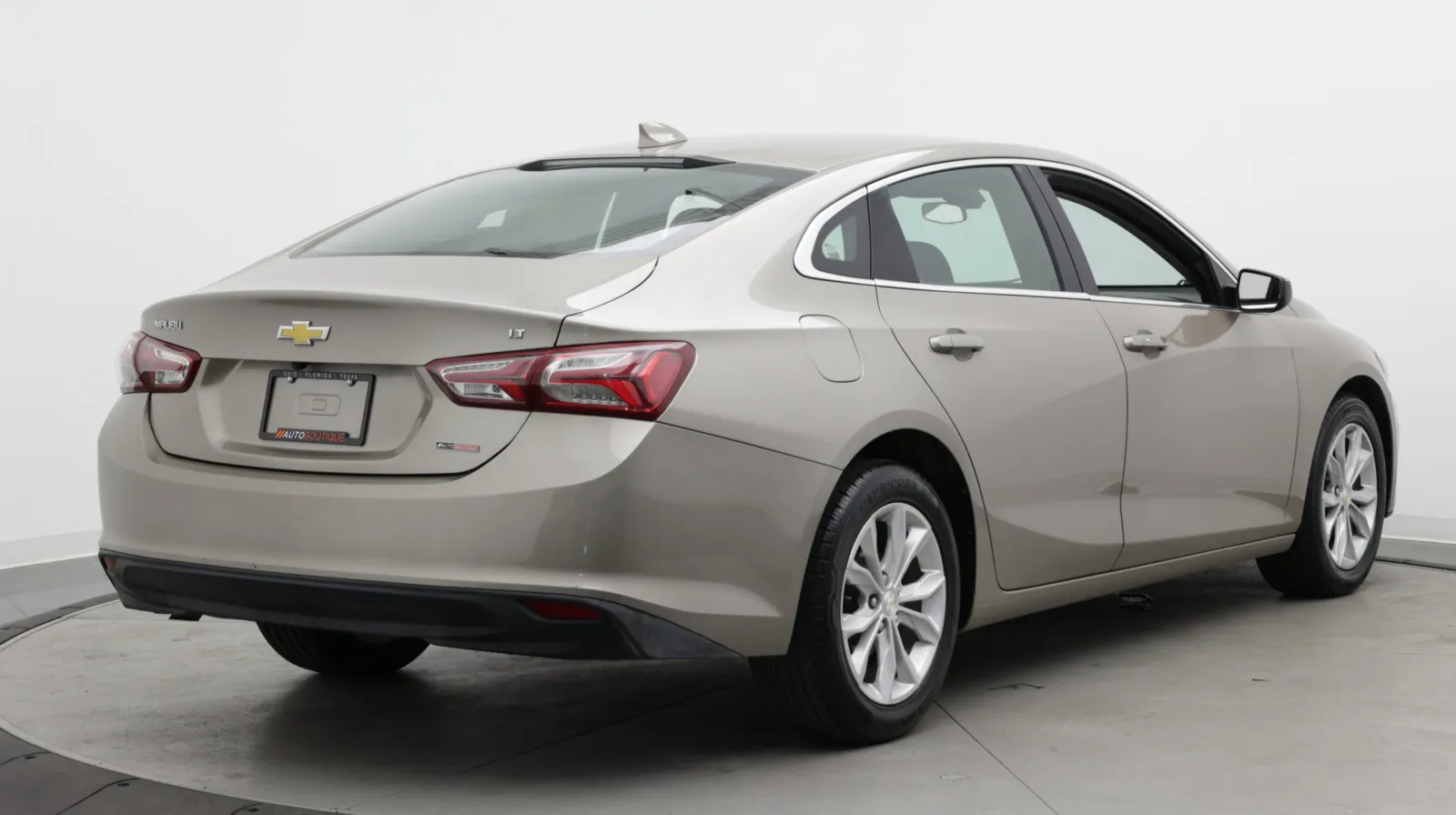 Chevrolet Malibu photo 7