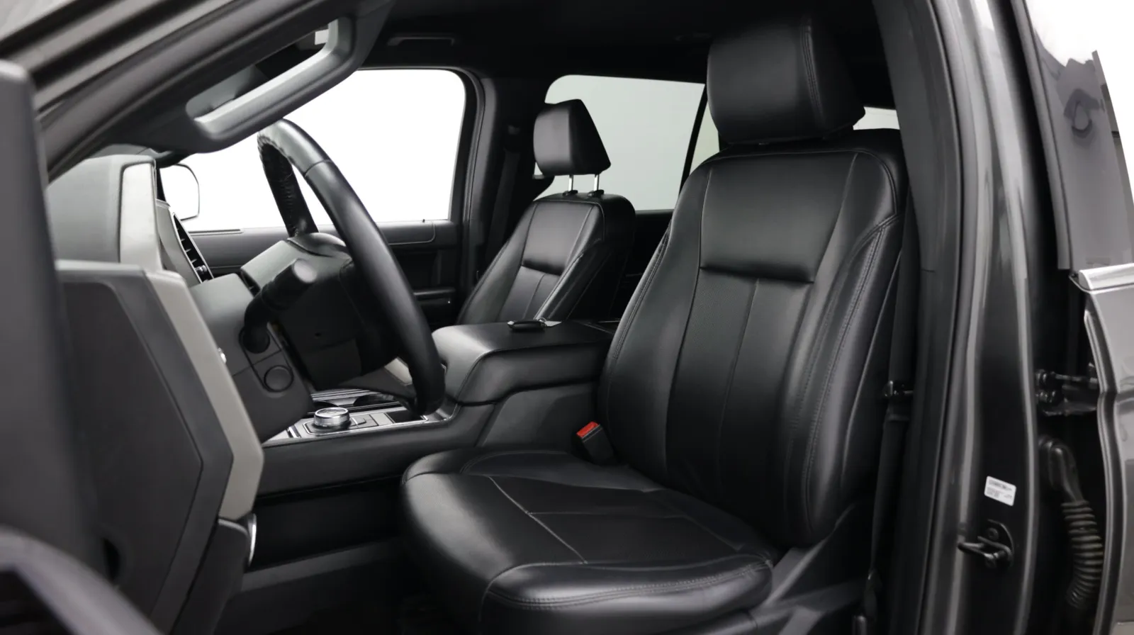 Ford Expedition photo 17