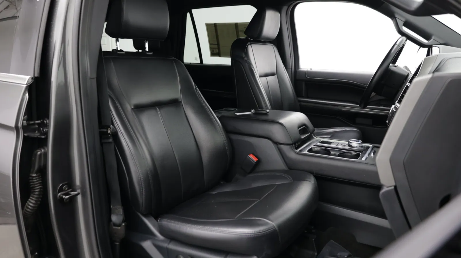 Ford Expedition photo 44