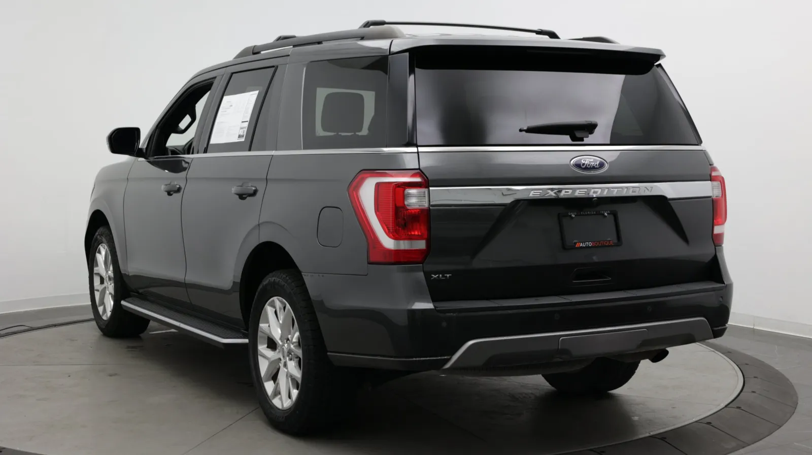 Ford Expedition photo 6