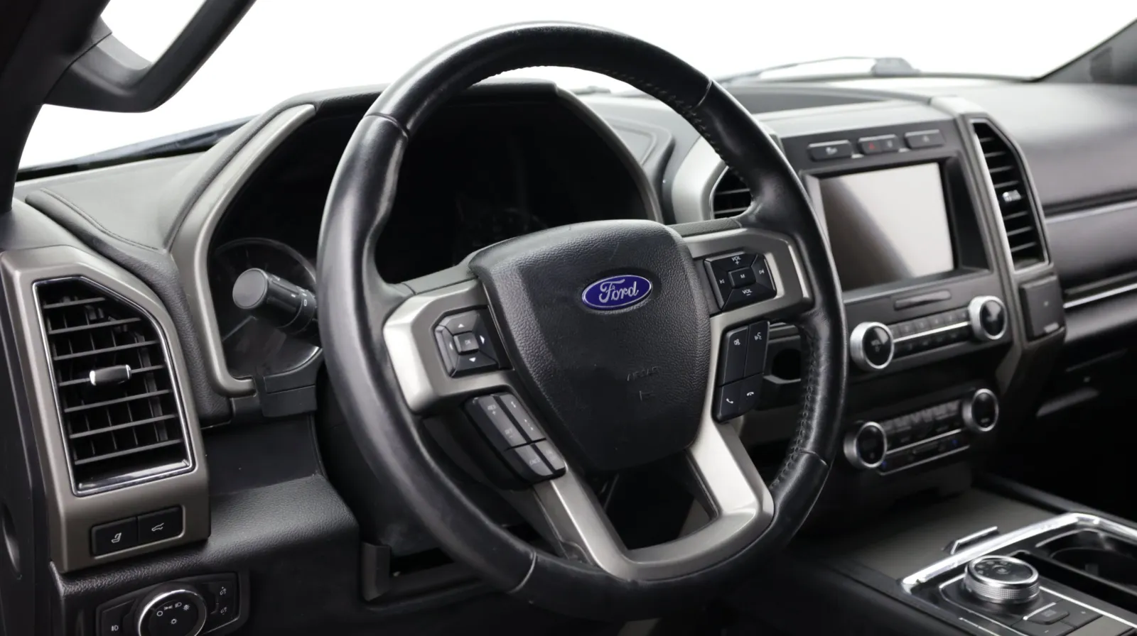 Ford Expedition photo 12