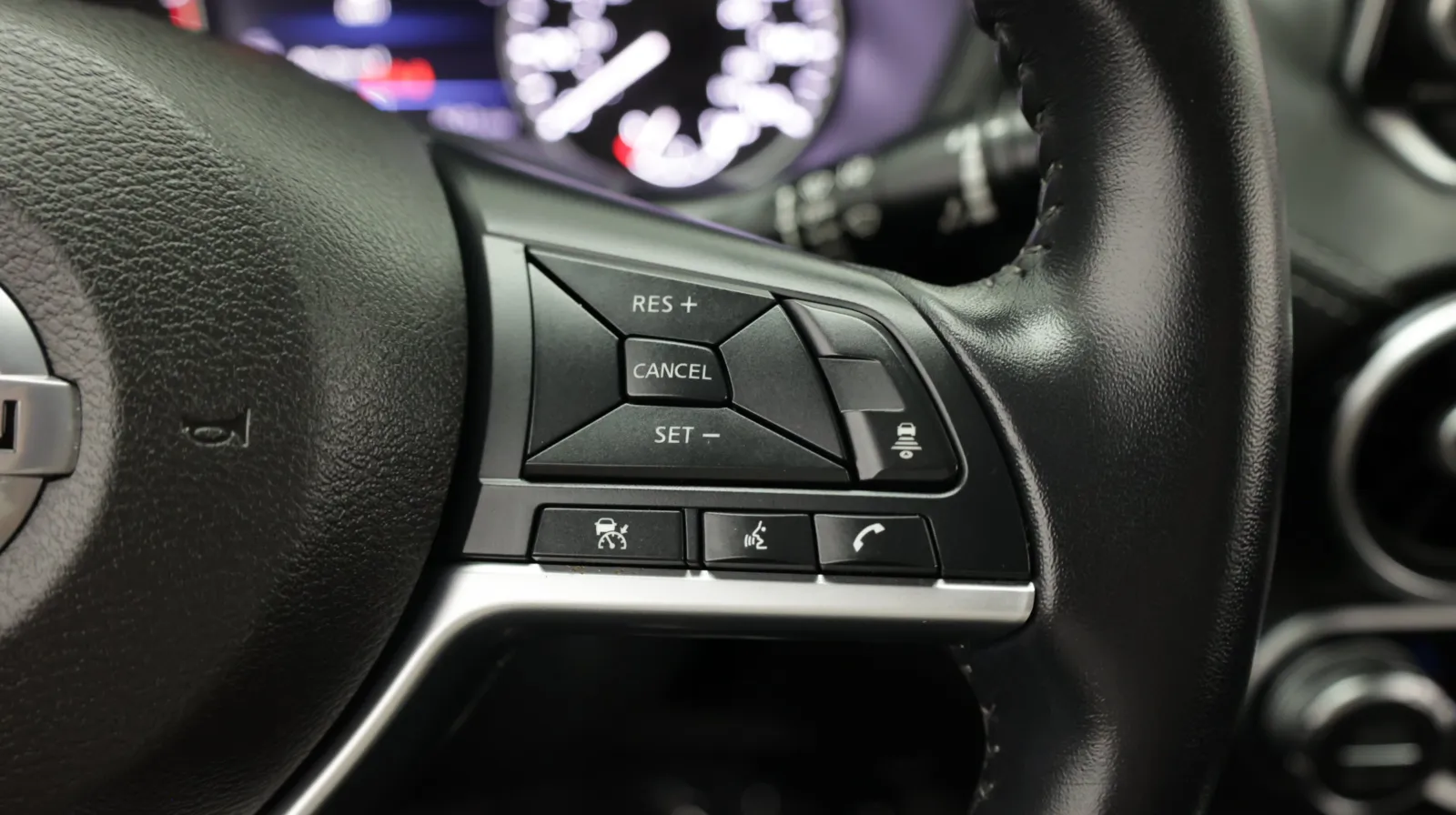 Nissan Sentra photo 23