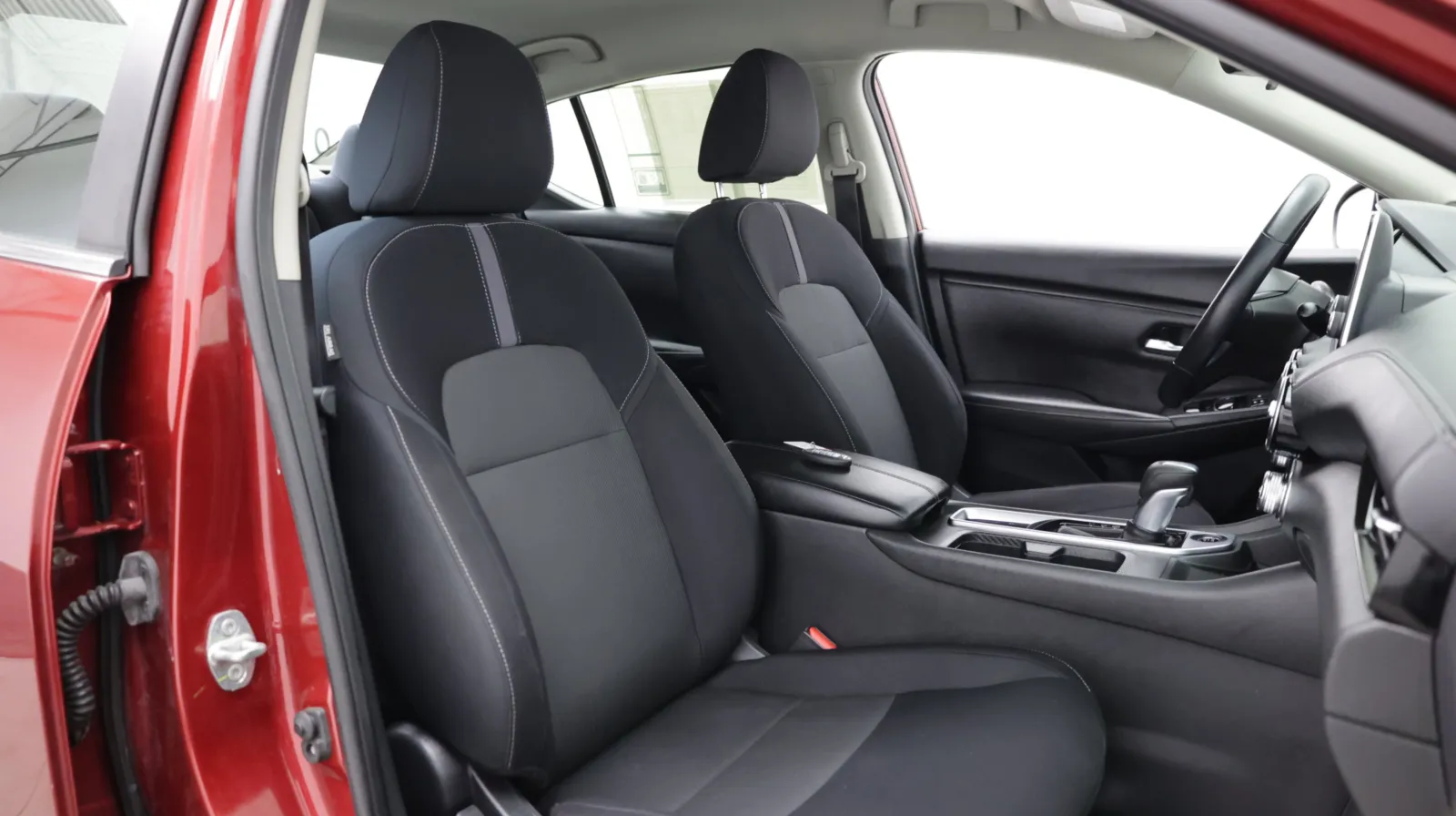 Nissan Sentra photo 36