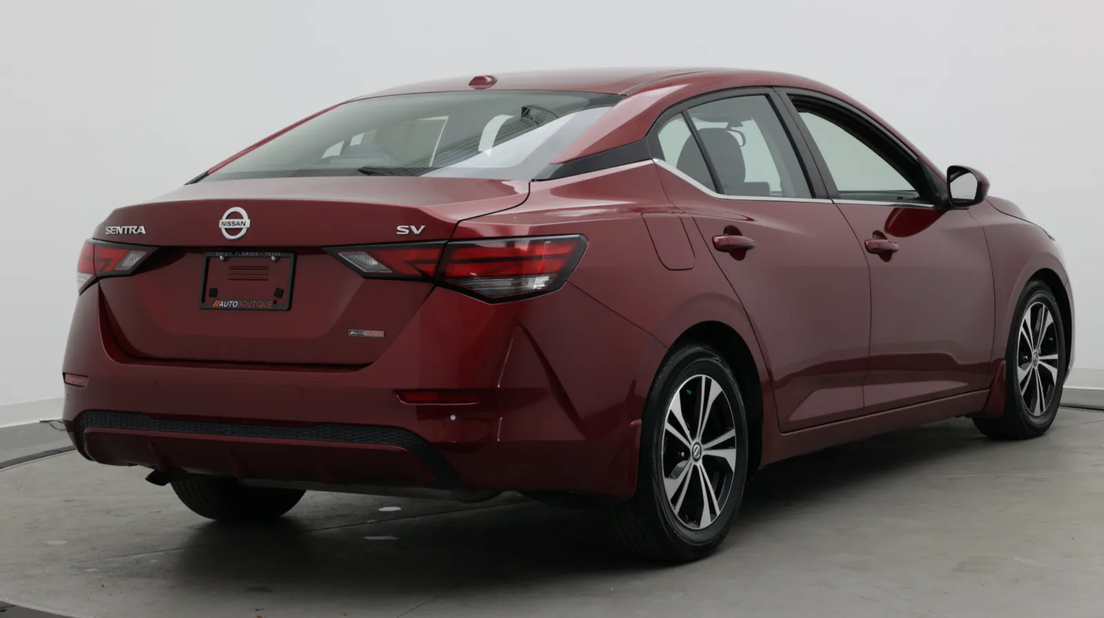 Nissan Sentra photo 7