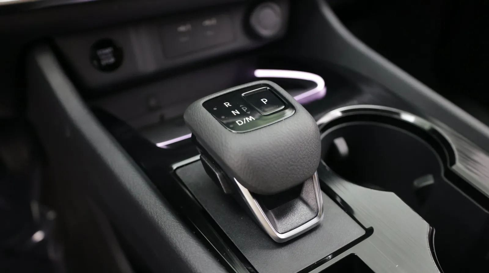 Nissan Rogue photo 18