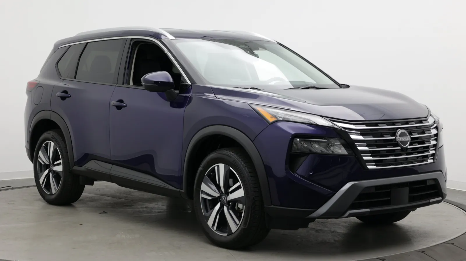 Nissan Rogue photo 3