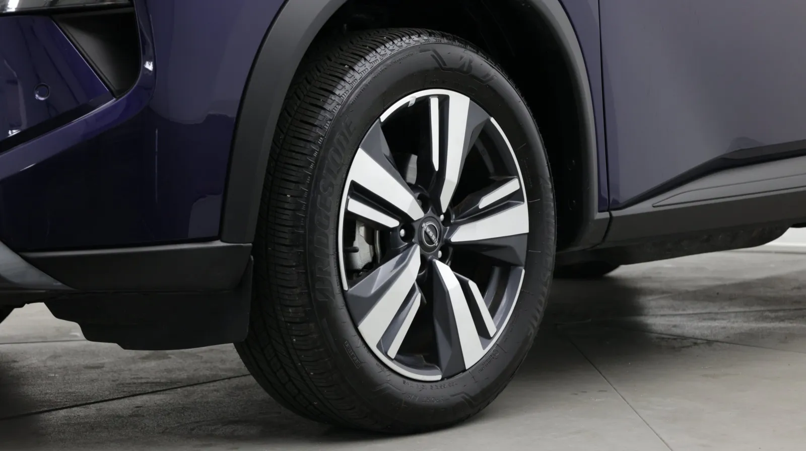 Nissan Rogue photo 8