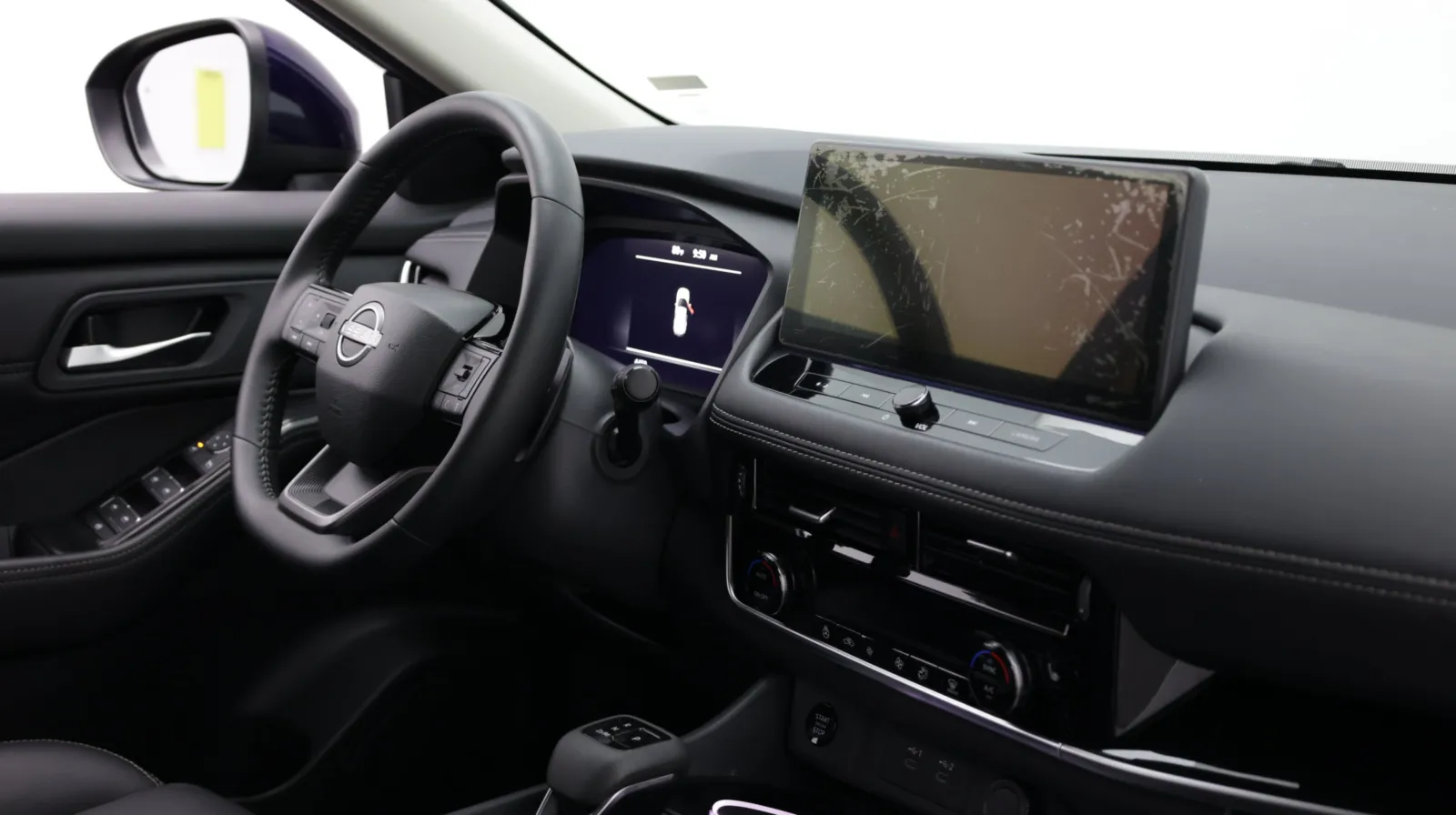 Nissan Rogue photo 36