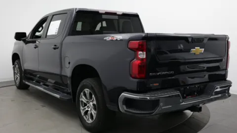 More photos of 2023 Chevrolet Silverado 1500 LT at Auto Boutique Florida, FL