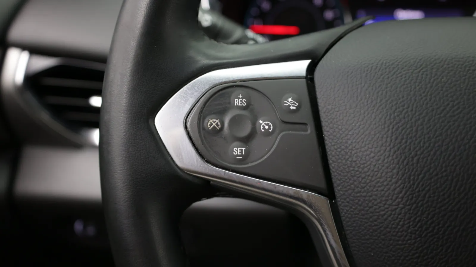 Chevrolet Traverse photo 24