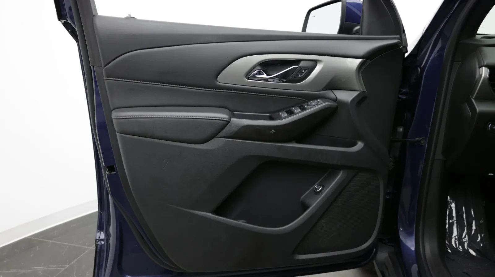 Chevrolet Traverse photo 11