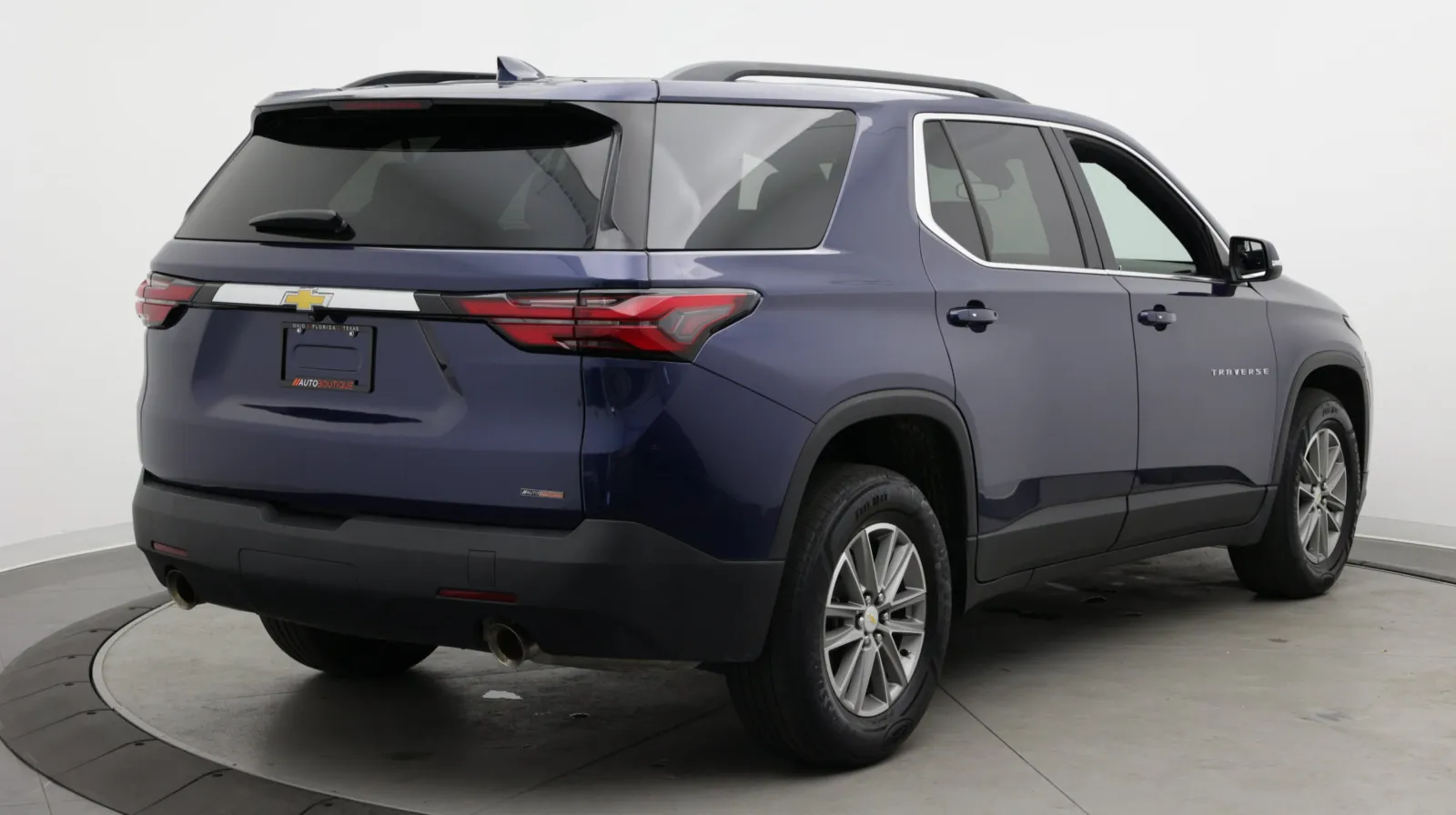 Chevrolet Traverse photo 7
