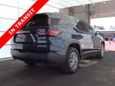 More photos of 2023 Chevrolet Traverse LT Cloth at Auto Boutique Florida, FL